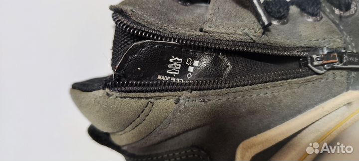 Демисезонные ботинки для мальчика 28 размер Ecco