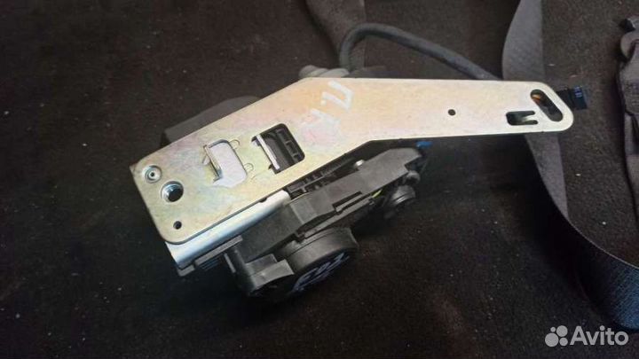 Ремень безопасности передний правый для BMW 7 F01