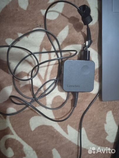 Ноутбук lenovo