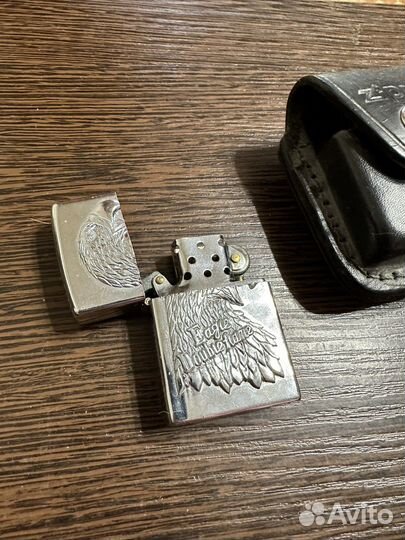 Зажигалка бензиновая zippo