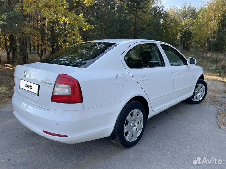 Skoda Octavia 1.6 МТ, 2010, 204 000 км