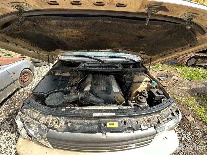 Двигатель Land Rover Range Rover M62B44 2004