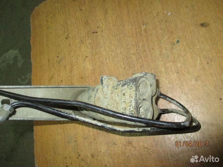 Распределитель тормозных сил Renault Logan Логан