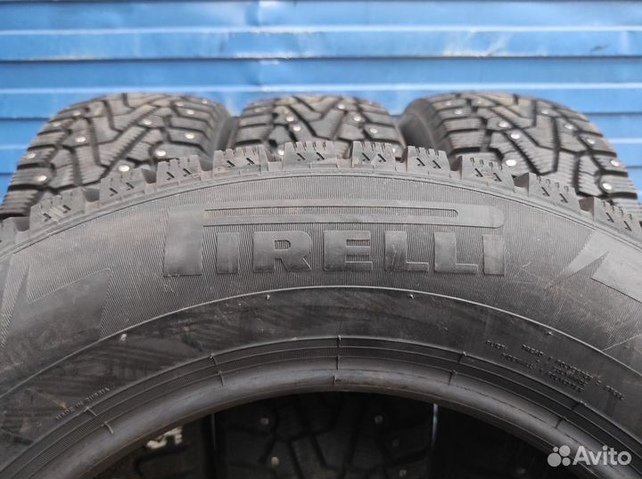 Pirelli Ice Zero 215/60 R16 98H