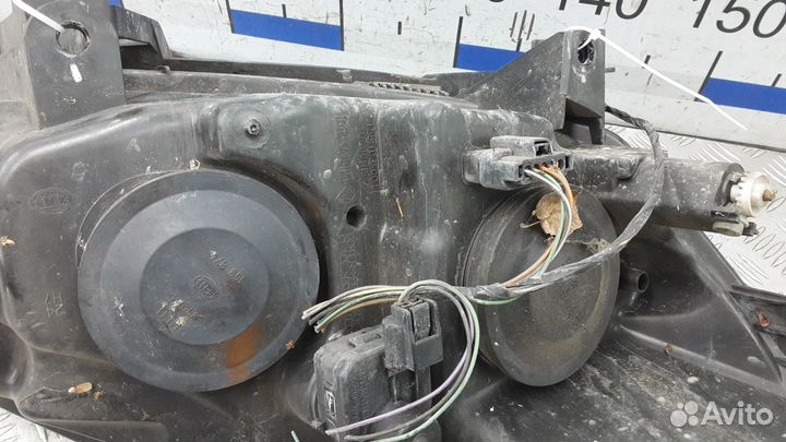 Фара 7701064132 Renault Scenic (2003-2009)