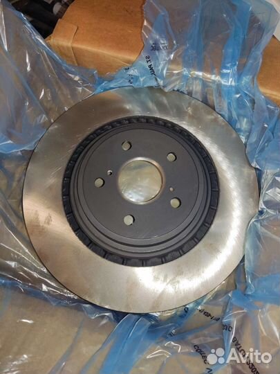 Тормозной диск передний highlander 2021