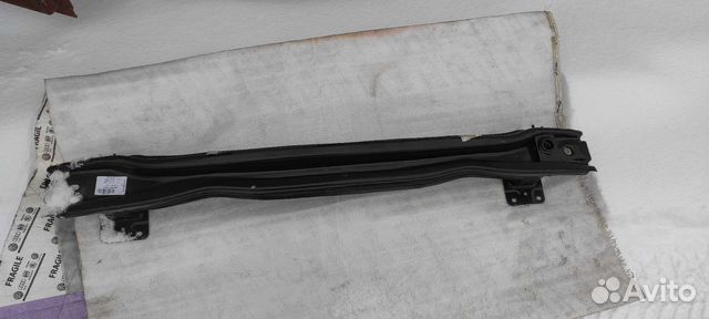 Усилитель заднего бампера Volkswagen Tiguan