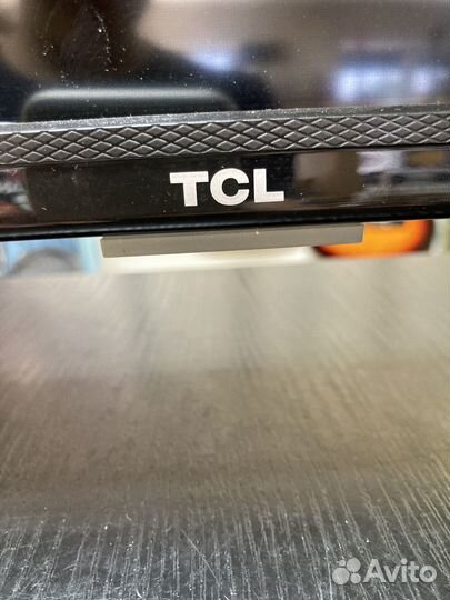 Телевизор TCL LED40D3000