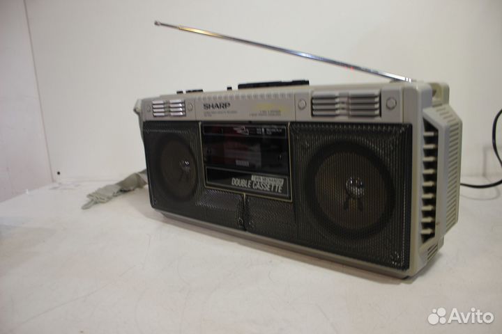 Sharp WQ-T232H Магнитола