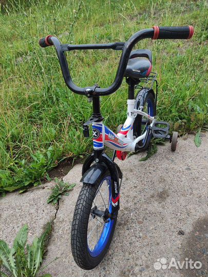 Детский велосипед 4-х колёсный