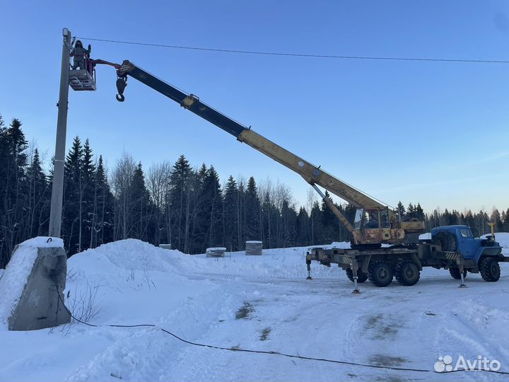 Машинист крана автомобильного крановщик