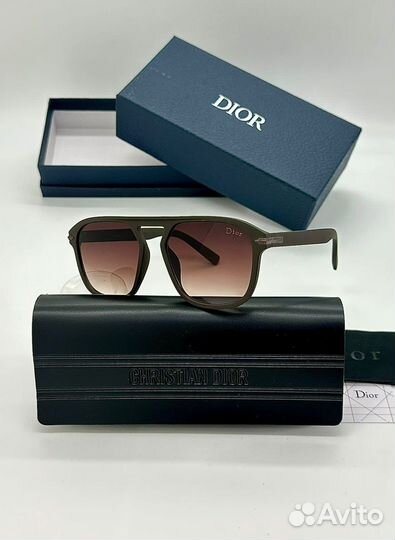Солнцезащитные очки Dior
