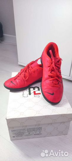 Бутсы футзалки р. 35