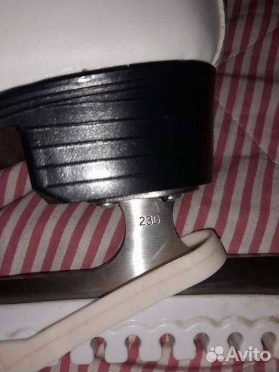 Коньки фигурные 37 размера