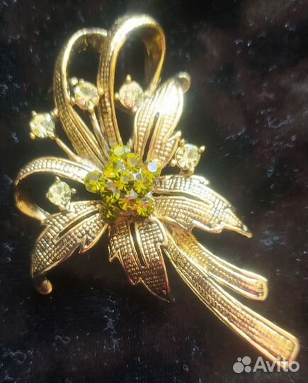 Брошь Кулон