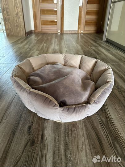 Лежанка для собак и кошек