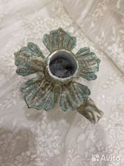 Подсвечники из металла