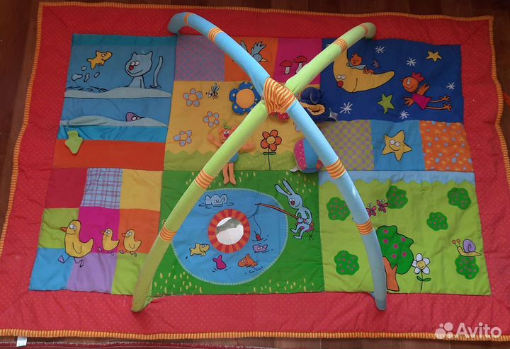 Развивающий коврик+мобили в кроватку
