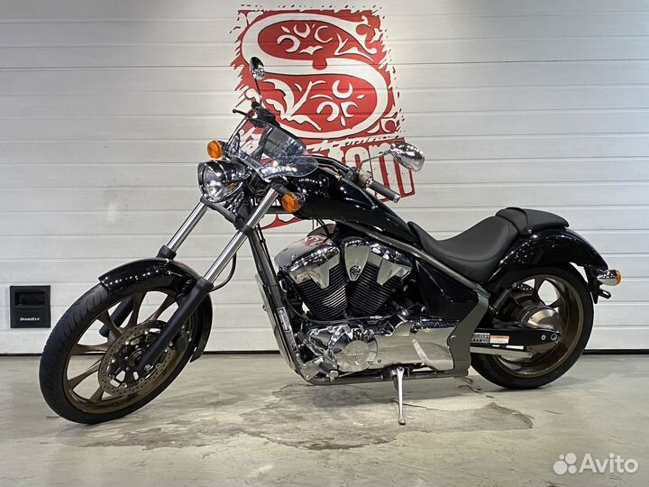 Honda VT 1300CX Fury, 8735 км, 2015