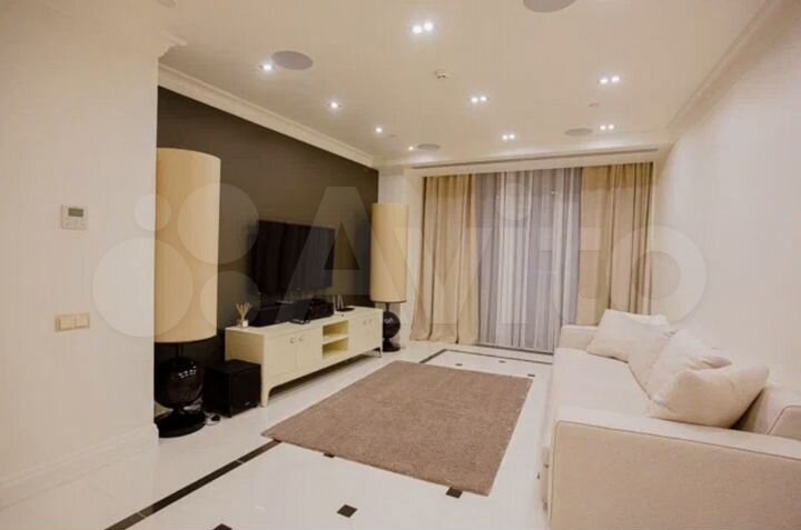 3-к. апартаменты, 132 м², 18/27 эт.