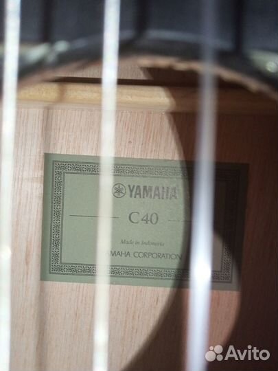 Гитара yamaha c40