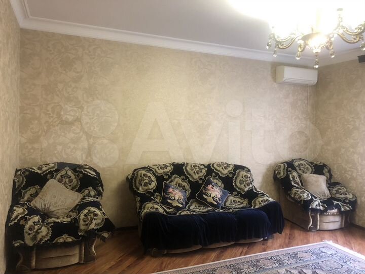 2-к. квартира, 75 м², 1/2 эт.