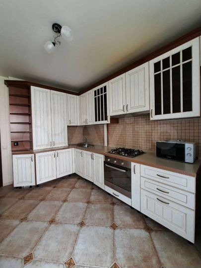 1-к. квартира, 45 м², 1/9 эт.