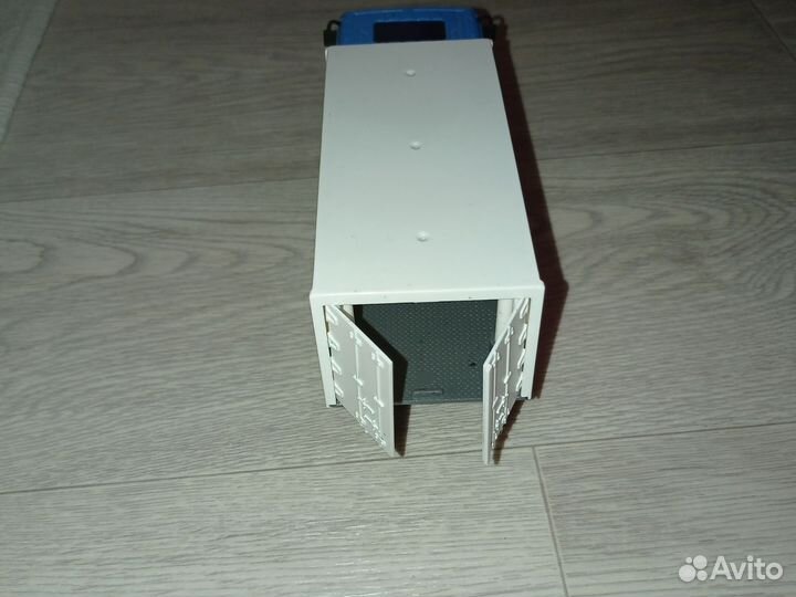 Детская машинка