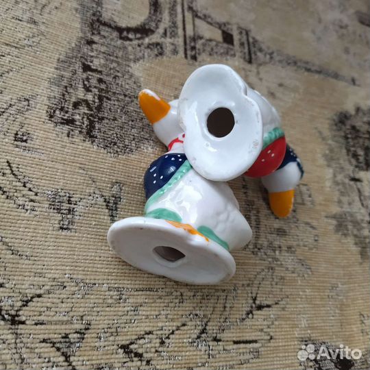 Уточка фарфор