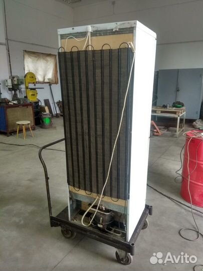 Холодильник бу stinol