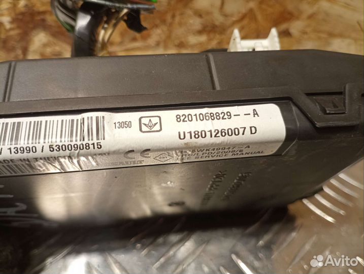 Блок комфорта Renault Duster I K4M