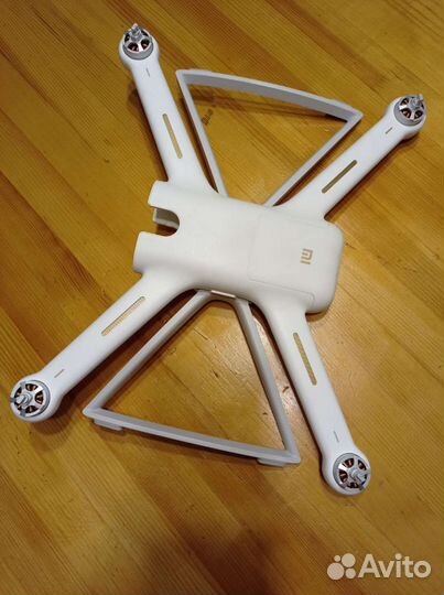 Квадракоптер Xiaomi Mi Drone, камера 4K