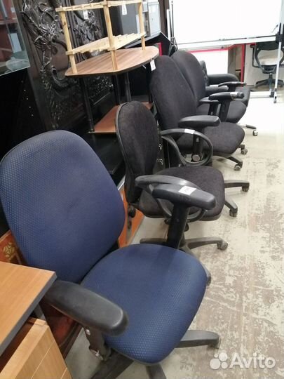 Компьютерное кресло