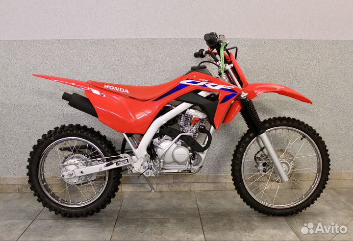 Новый мотоцикл honda CRF125F