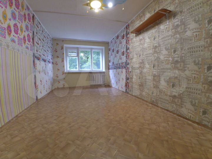 2-к. квартира, 42 м², 2/5 эт.