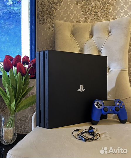 Sony PS4 Pro 1tb + 34 игры