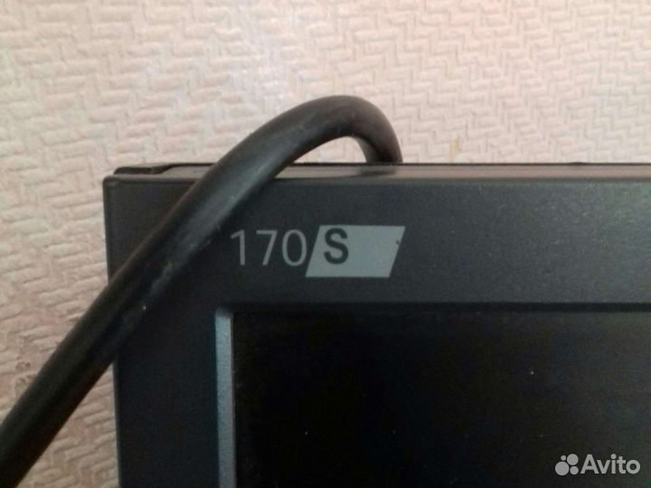 Монитор Филиппс