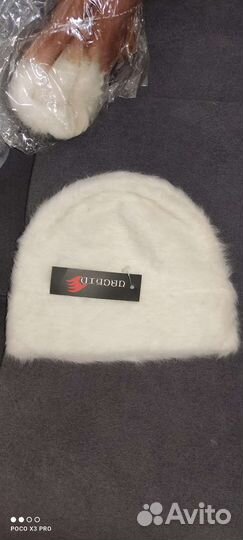 Шапка из ангоры, шарф