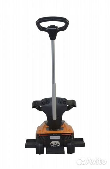 Машинка каталка с родительской ручкой