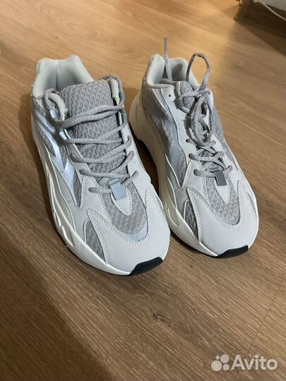 Кроссовки adidas