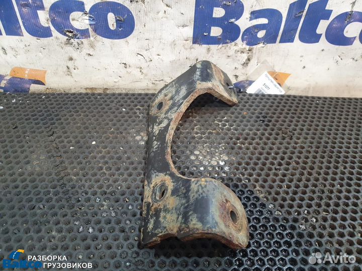 Кронштейн радиатора Mercedes Axor 2 (2002-2008)