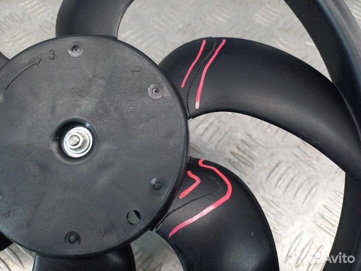 Вентилятор радиатора Renault Logan 1