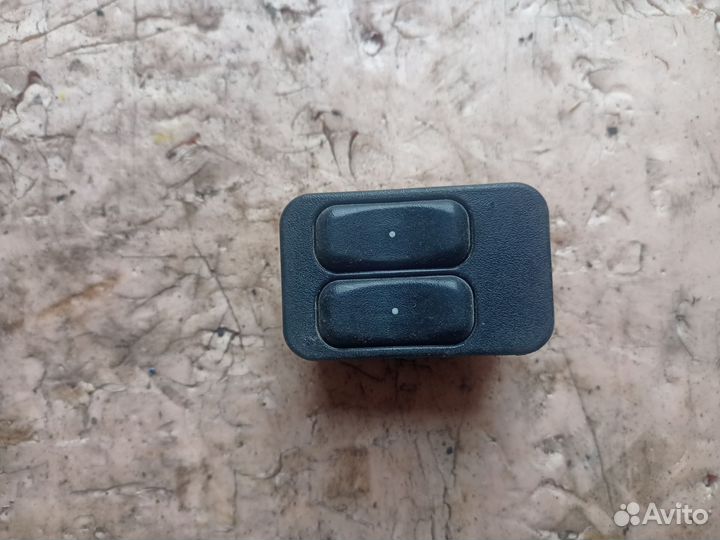 Кнопки стеклоподъемника Opel Zafira A