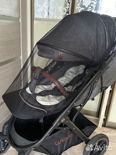 Прогулочная коляска luxmom