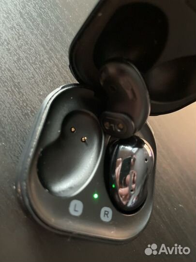 Наушники samsung galaxy buds live