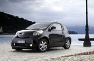 Toyota iQ I (2008—2015) Хетчбэк