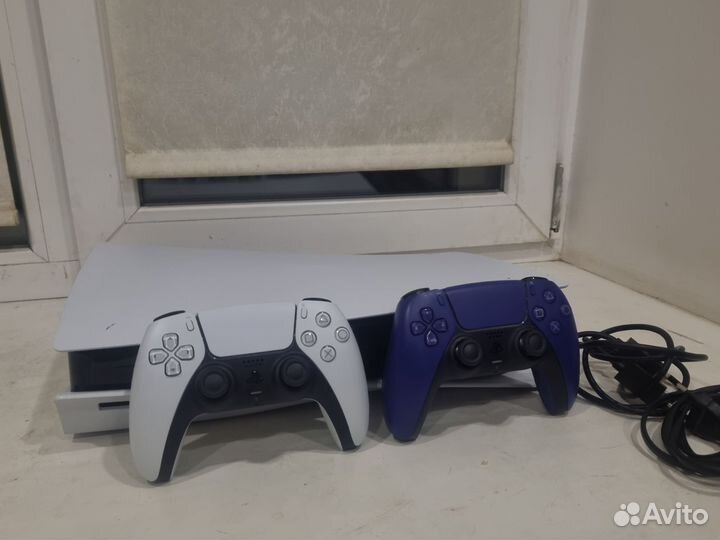 Sony playstation 5 с дисководом 2 джойстика