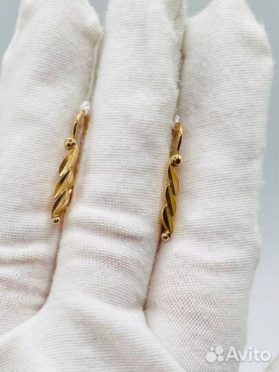 Золотые серьги