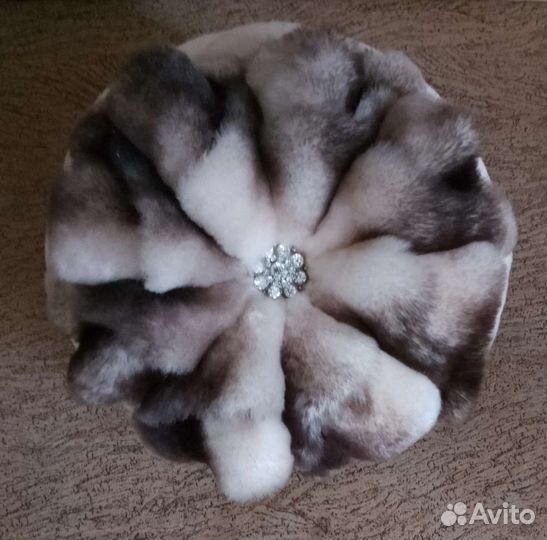 Шапка женская мутоновая