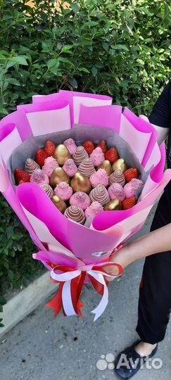 Букет из клубники в шоколаде